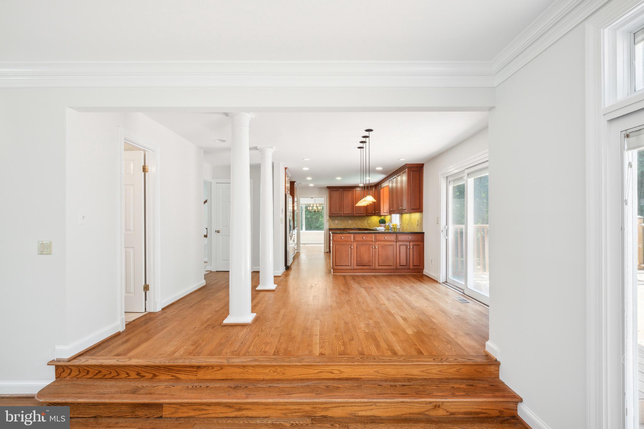 RIVERS EDGE - Residential