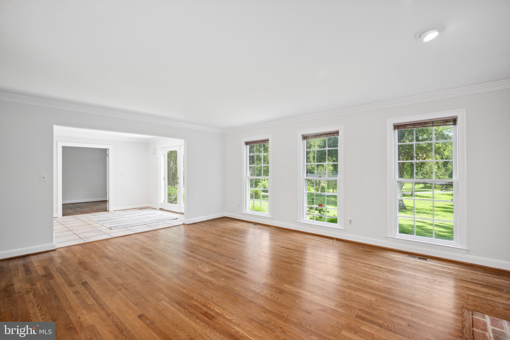 RIVERS EDGE - Residential