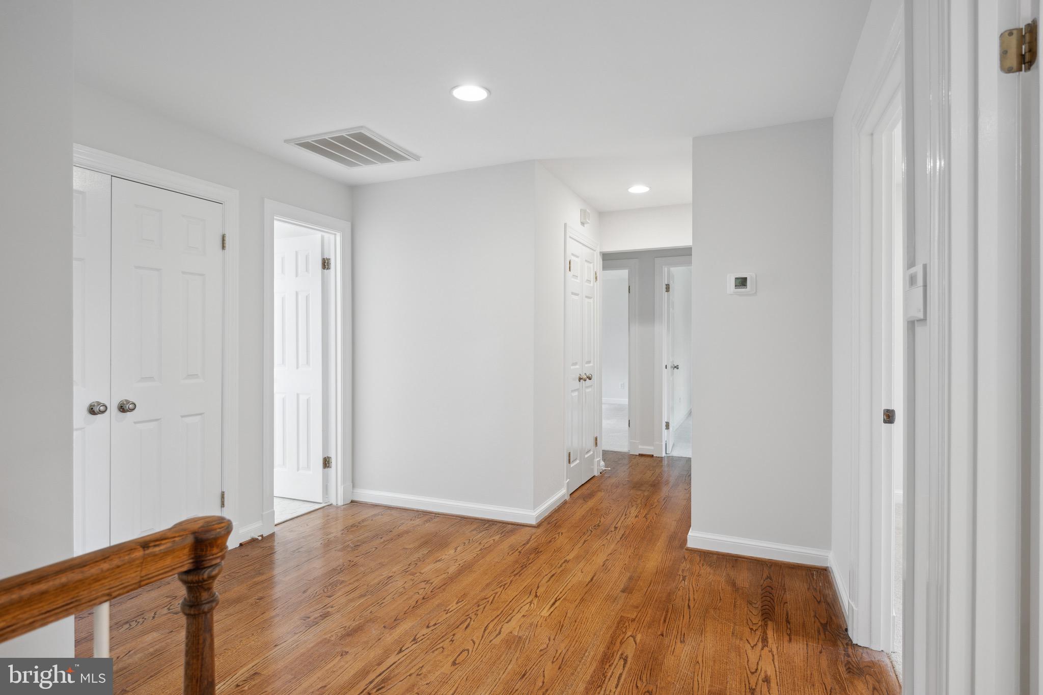 RIVERS EDGE - Residential