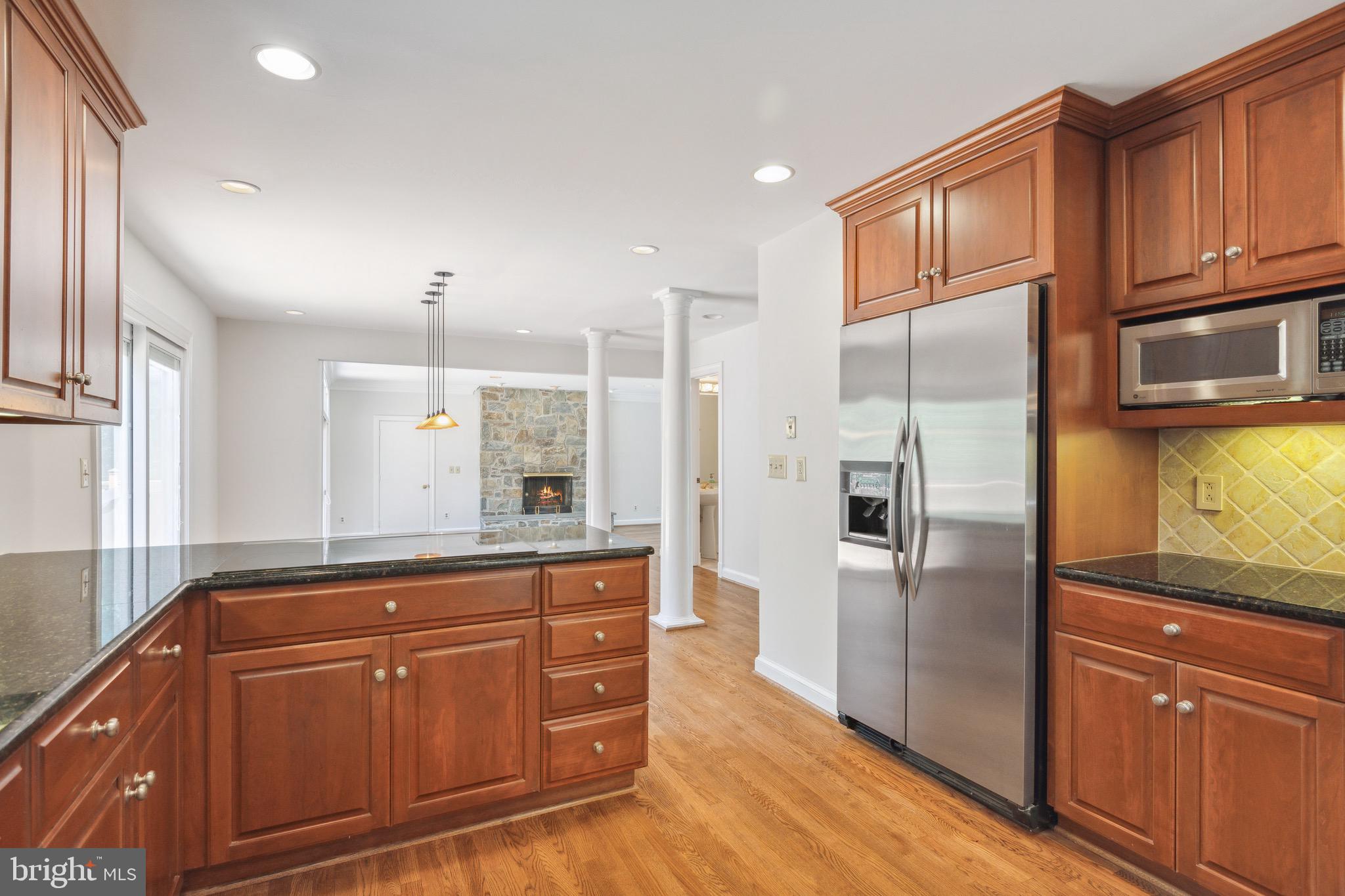 RIVERS EDGE - Residential