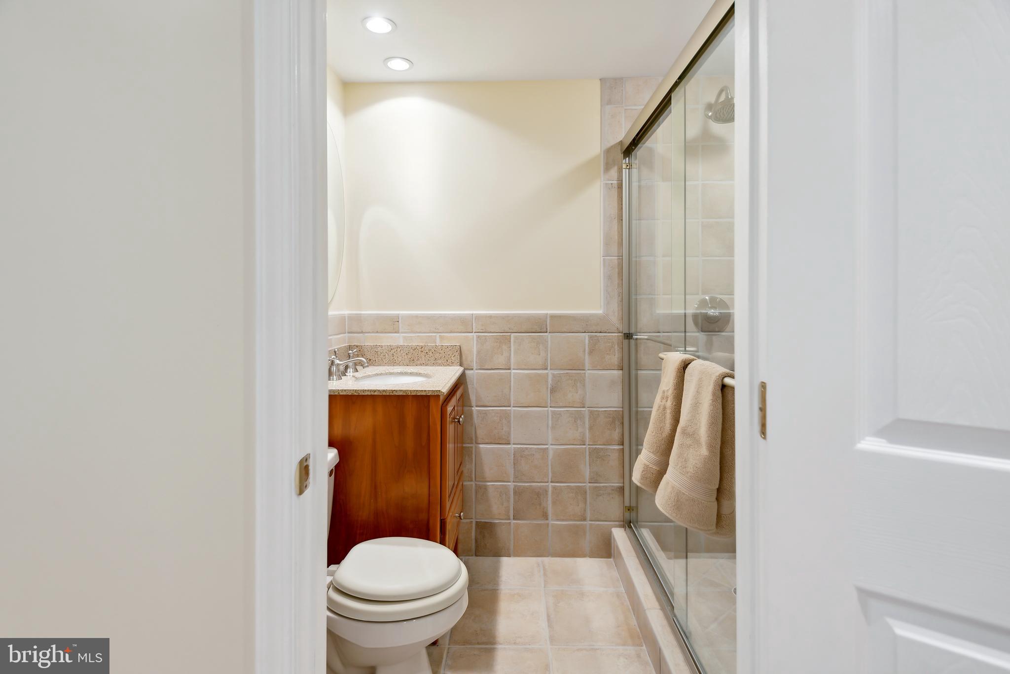 RIVERS EDGE - Residential