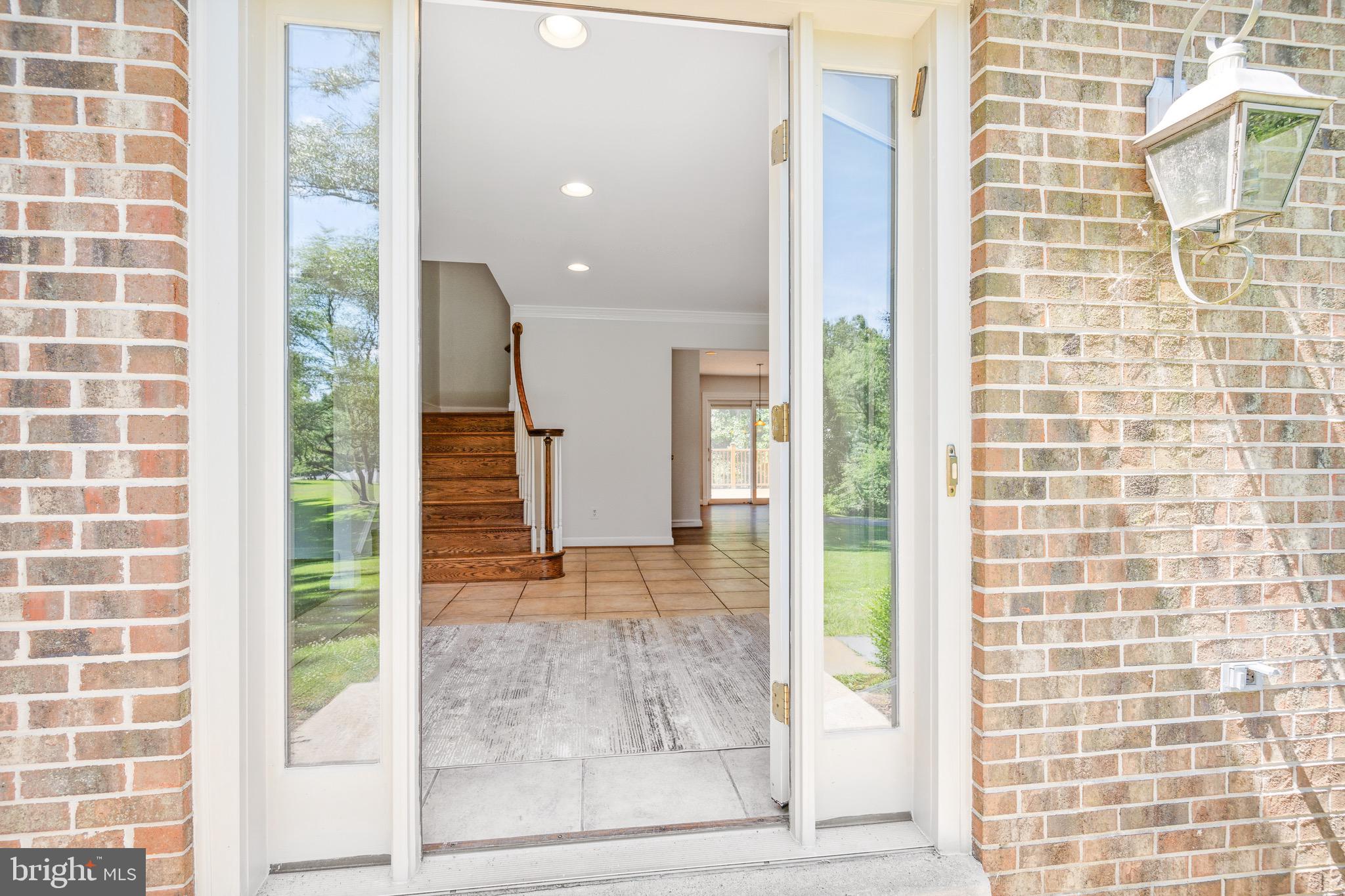 RIVERS EDGE - Residential