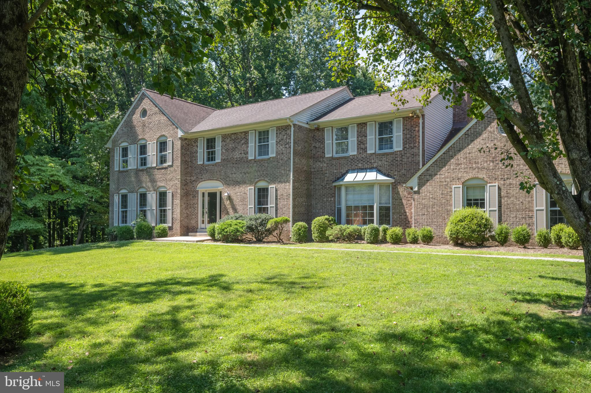 RIVERS EDGE - Residential