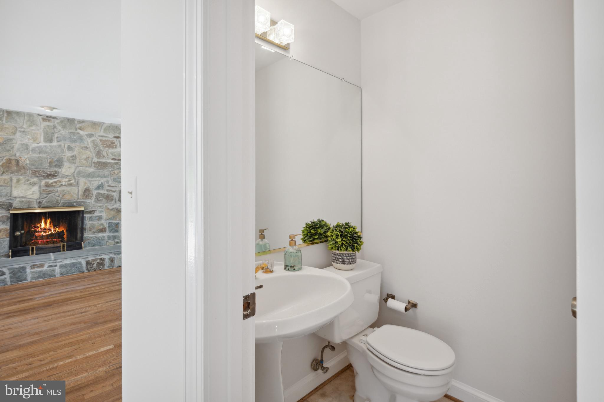 RIVERS EDGE - Residential