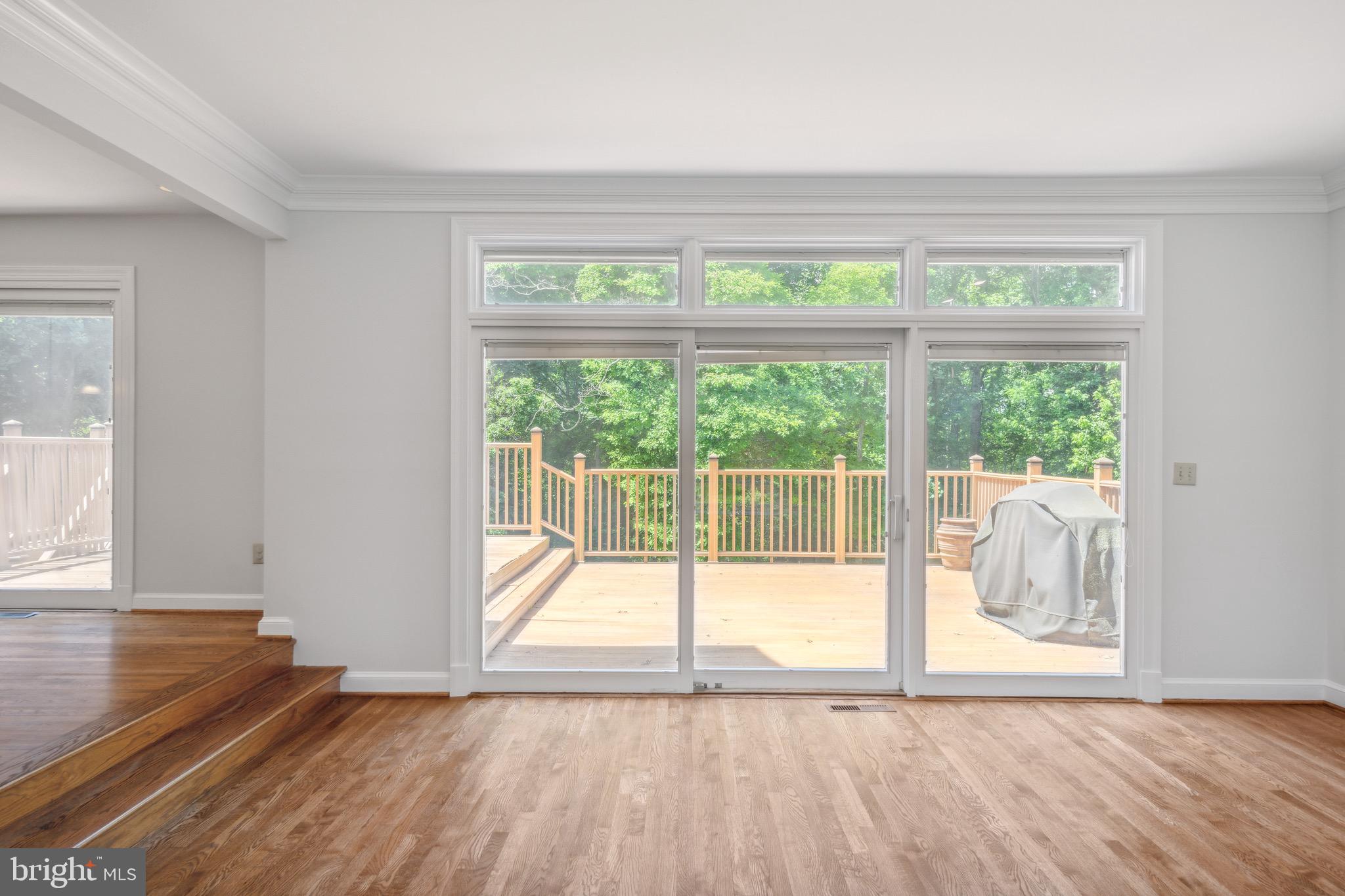 RIVERS EDGE - Residential