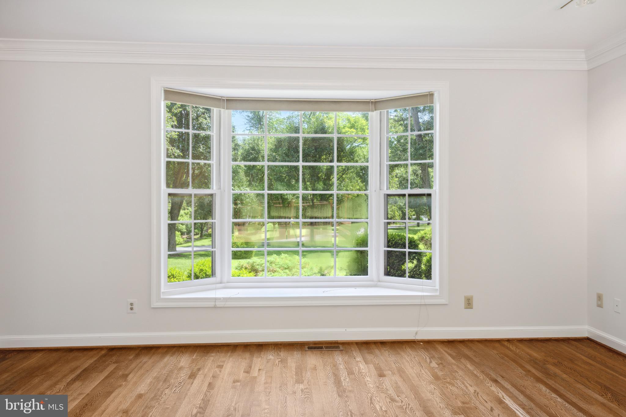 RIVERS EDGE - Residential