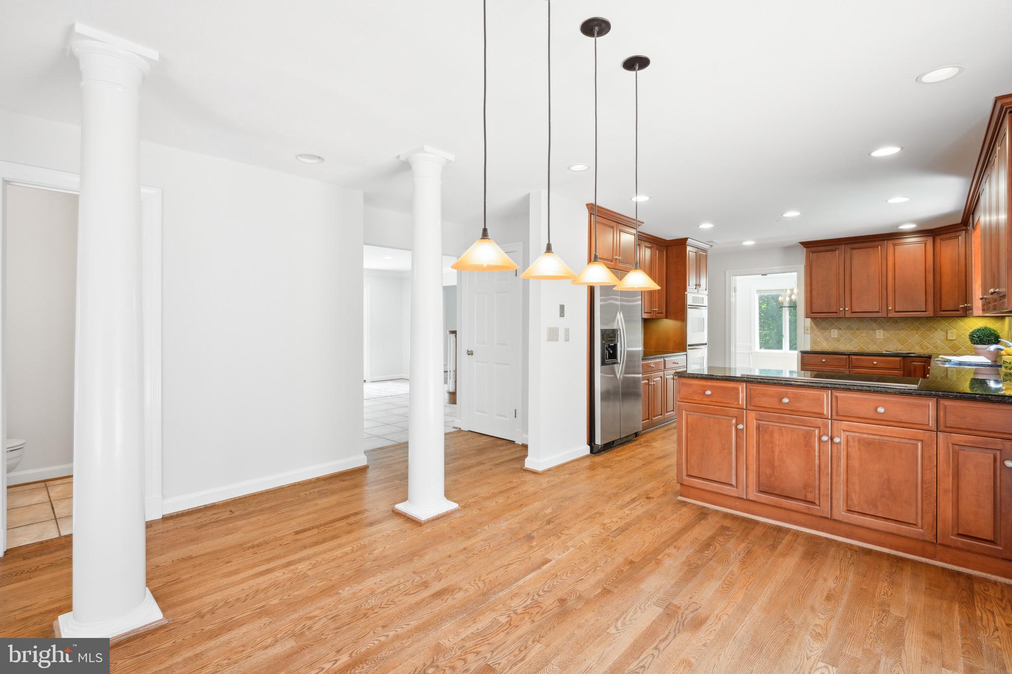 RIVERS EDGE - Residential