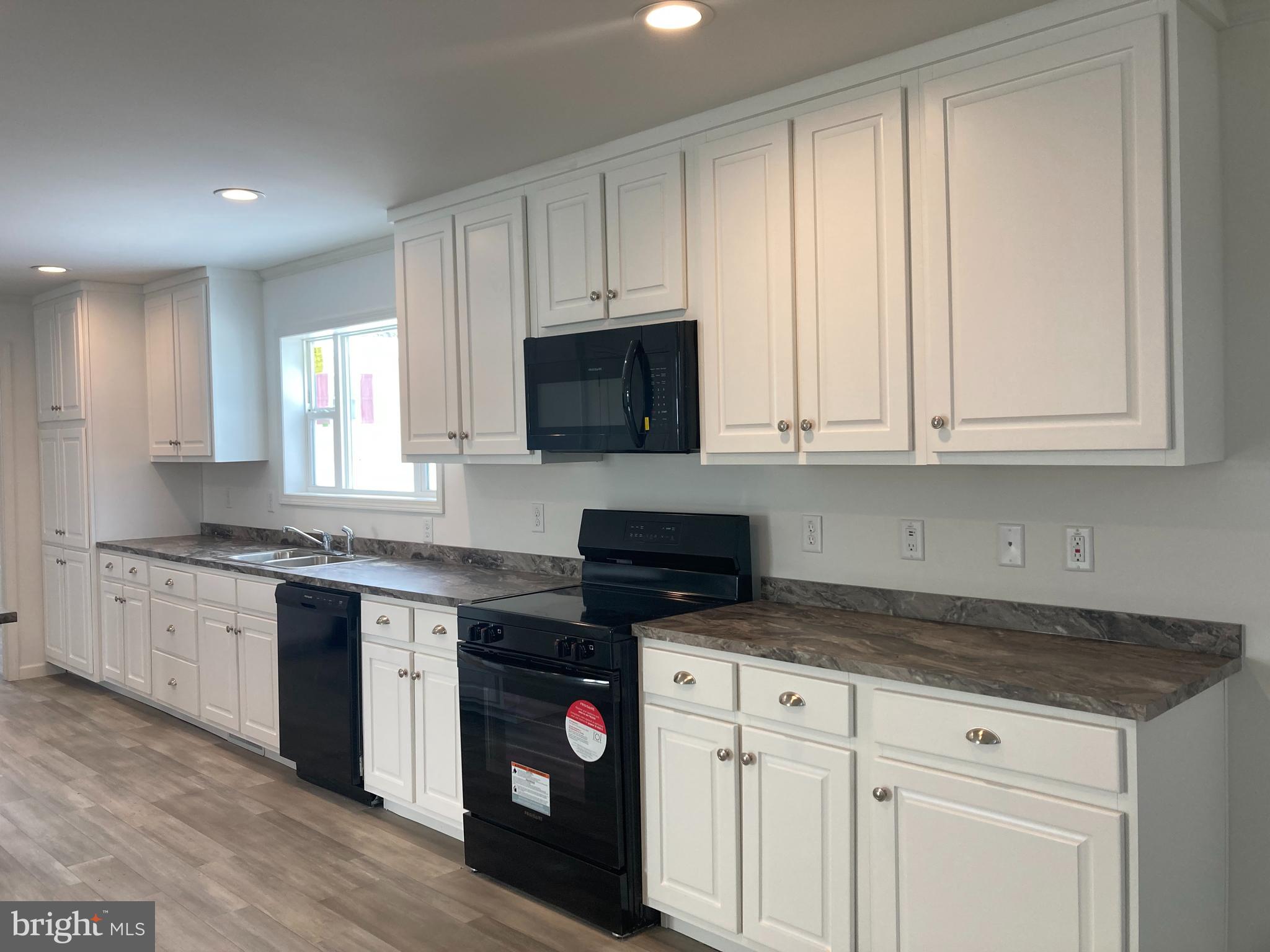 NESHAMINY FALLS - Residential