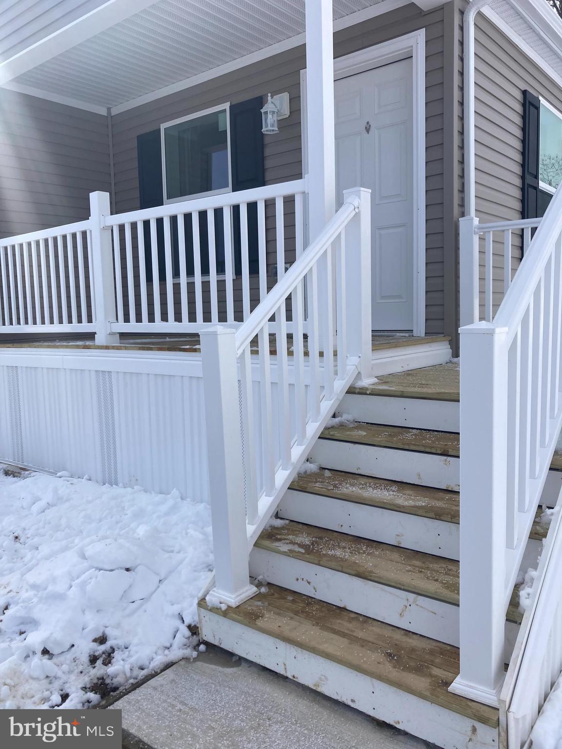 NESHAMINY FALLS - Residential