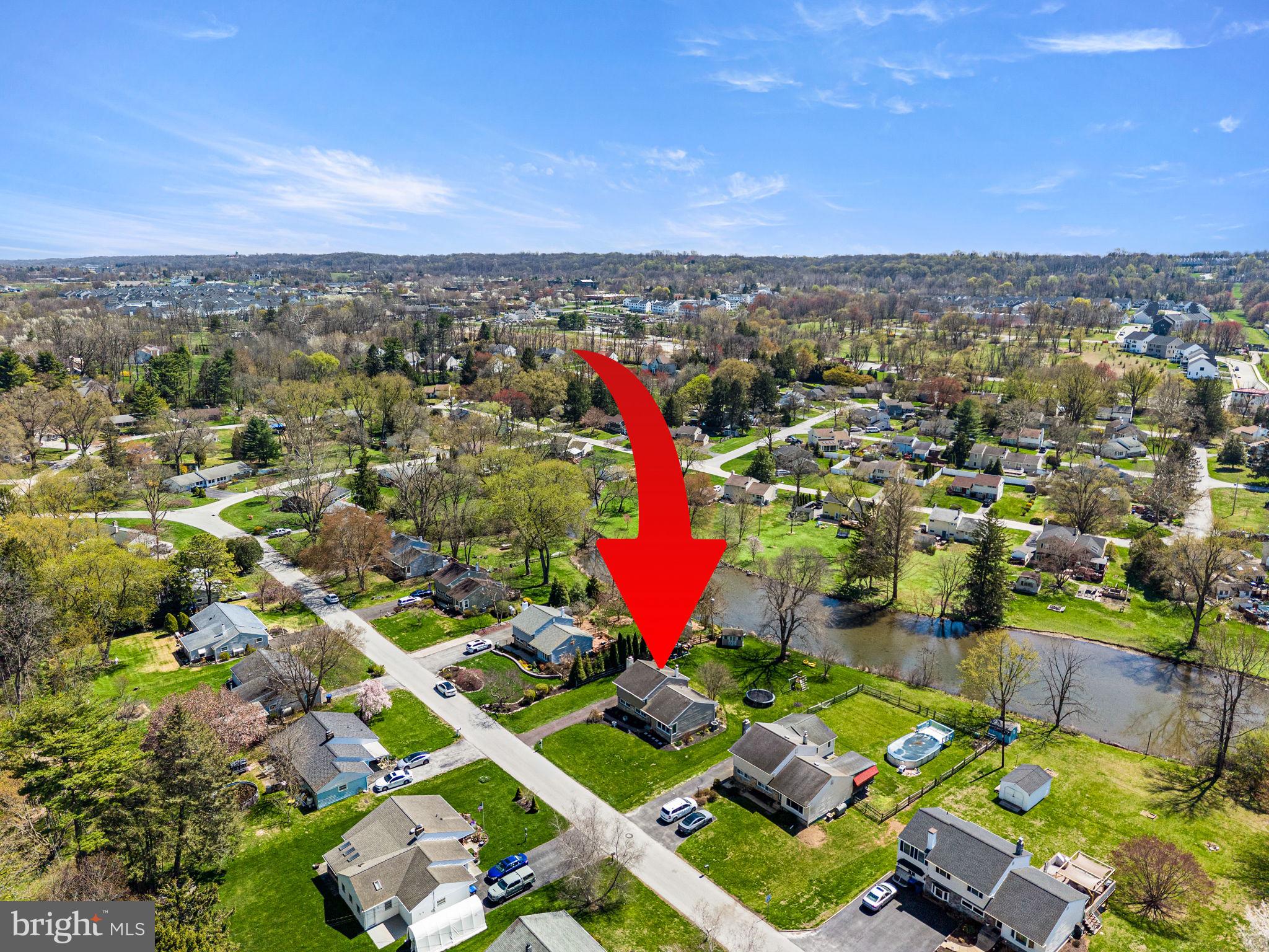 MEADOWBROOK - Residential