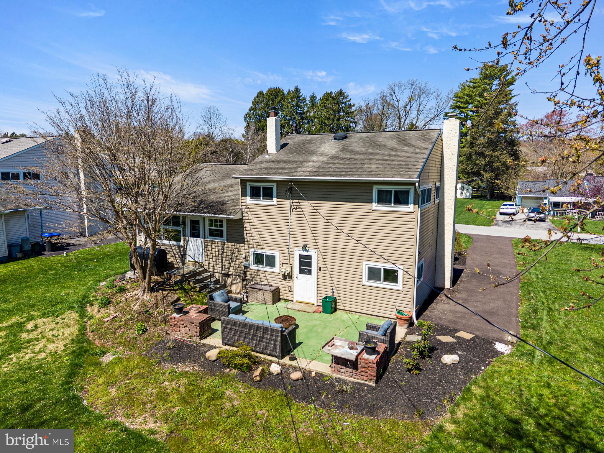 MEADOWBROOK - Residential