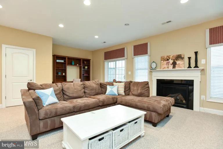 SOUTH MARKET - Residential Lease