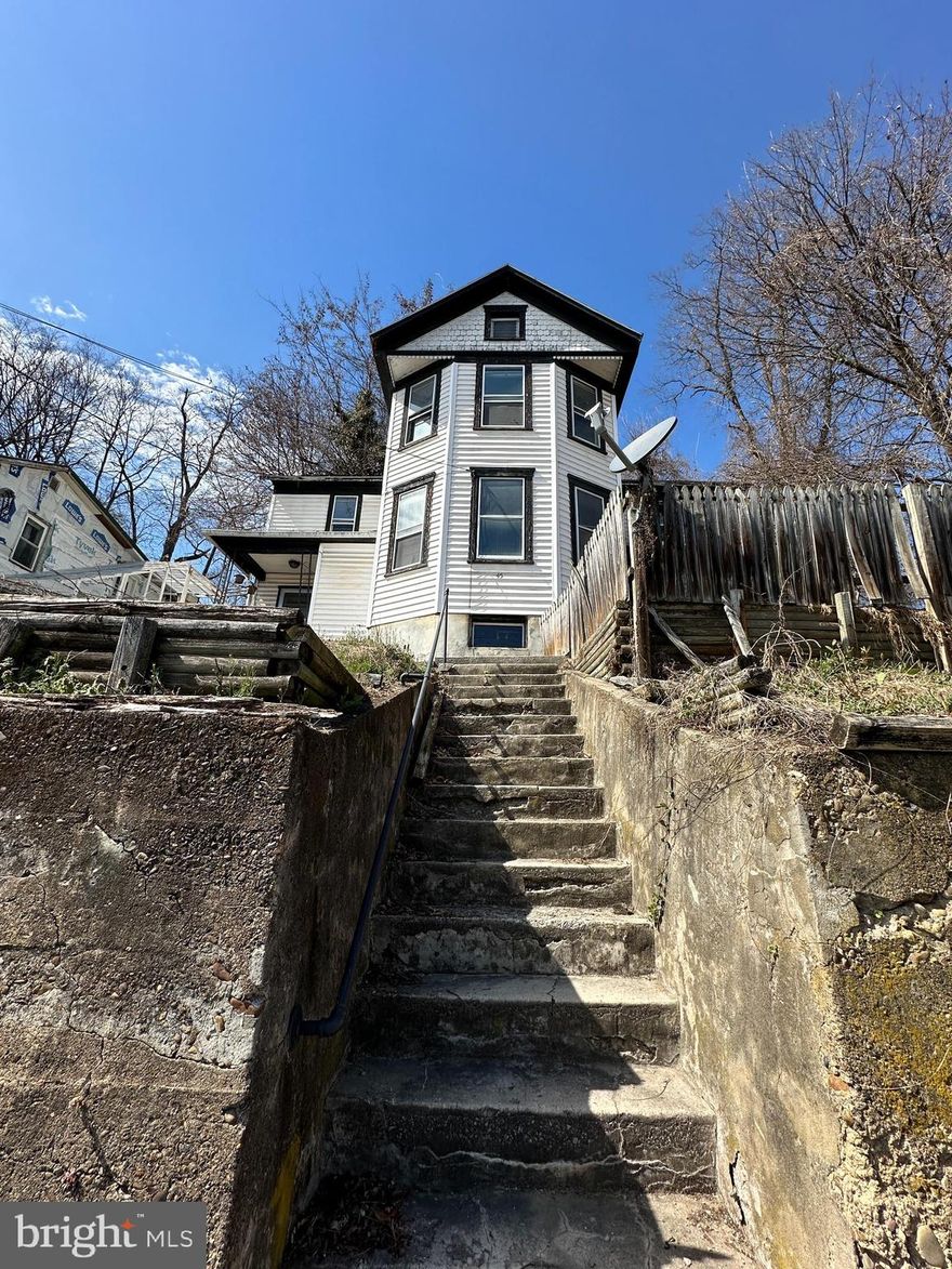 Welcome to 110 Knobley Street! This charming property offers a unique opportunity for those seeking  an "as is" sale. Situated in a quant neighborhood, this home boasts 1766 sqare feet, three bedrooms, one full bathroom and one half bathroom. While it requires some renovation, its potential is undeniable. With a spacious layout and peaceful location, this property is perfect for investors or DIY enthusiasts looking to create their dream home. Hurry and schedule your tour today!