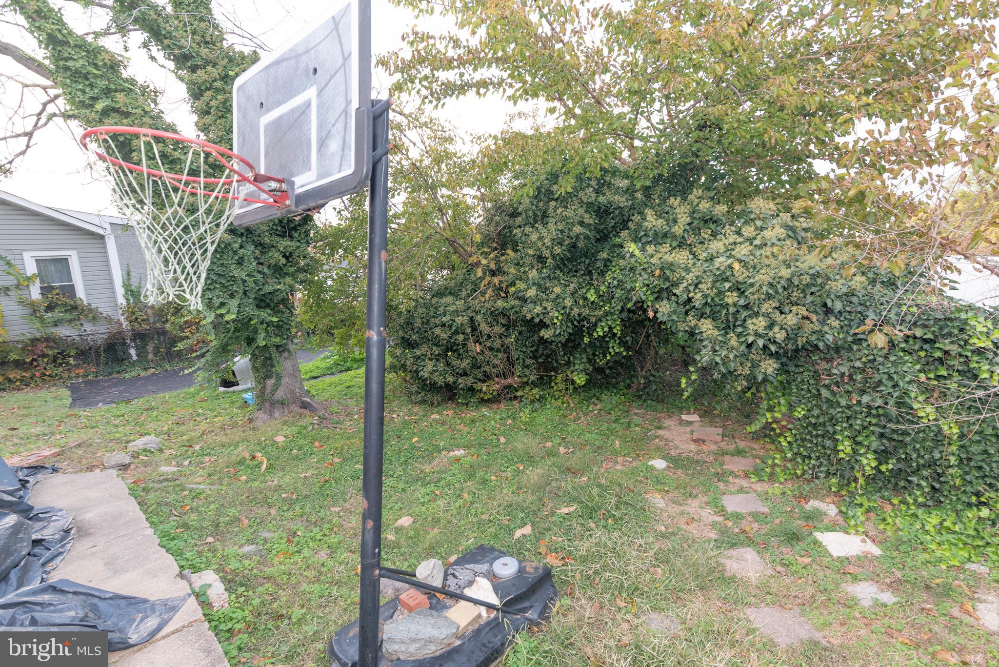 CORAL HILLS - Residential