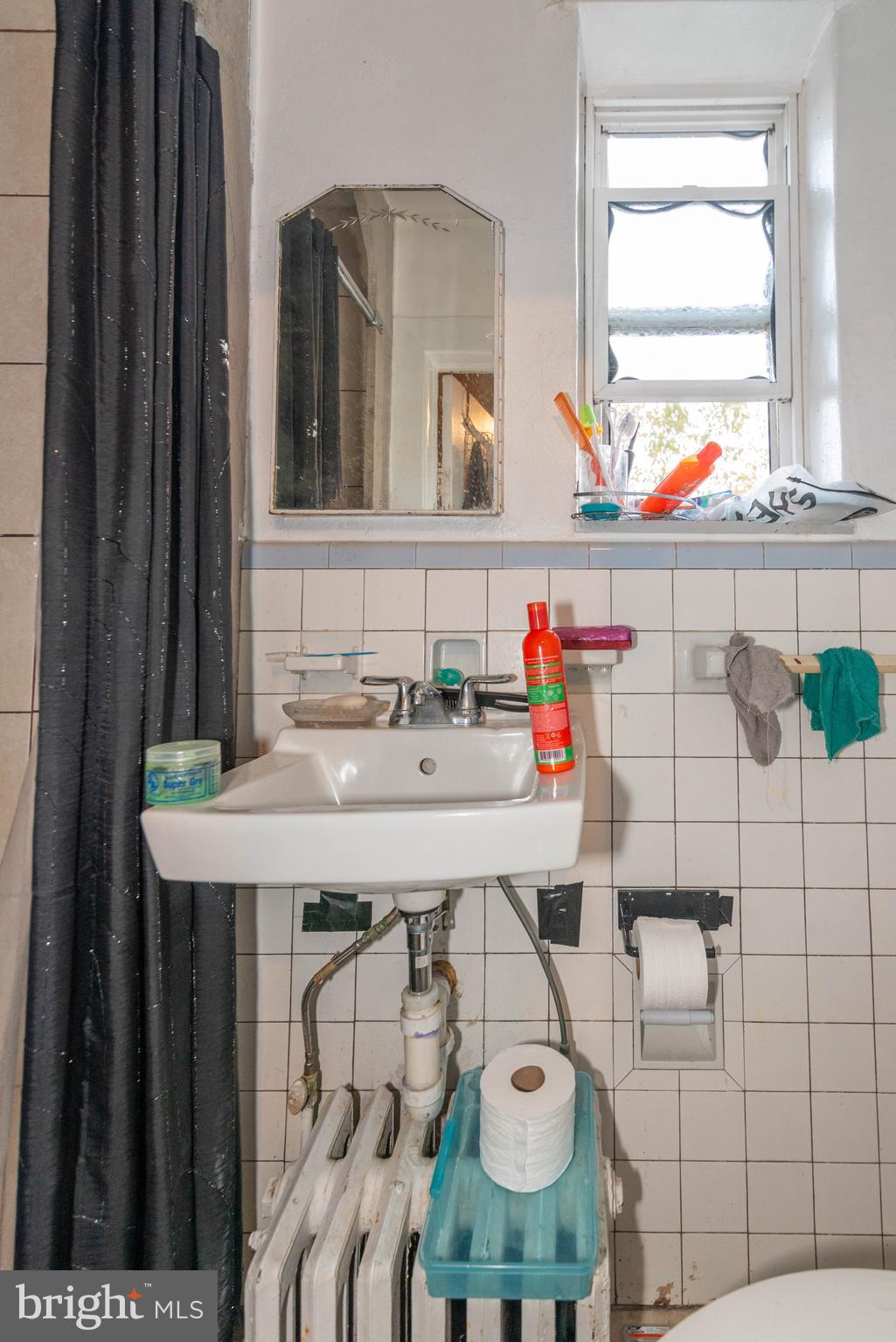 CORAL HILLS - Residential