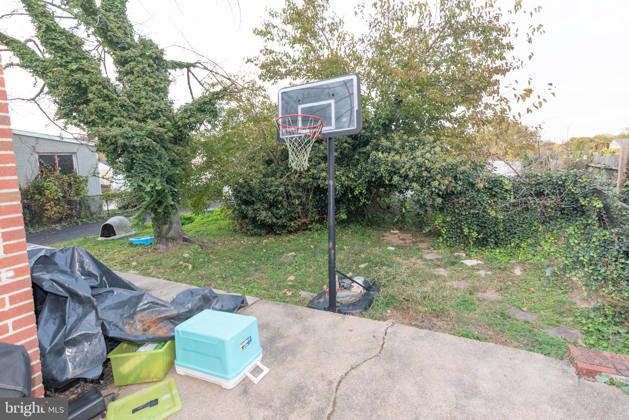 CORAL HILLS - Residential