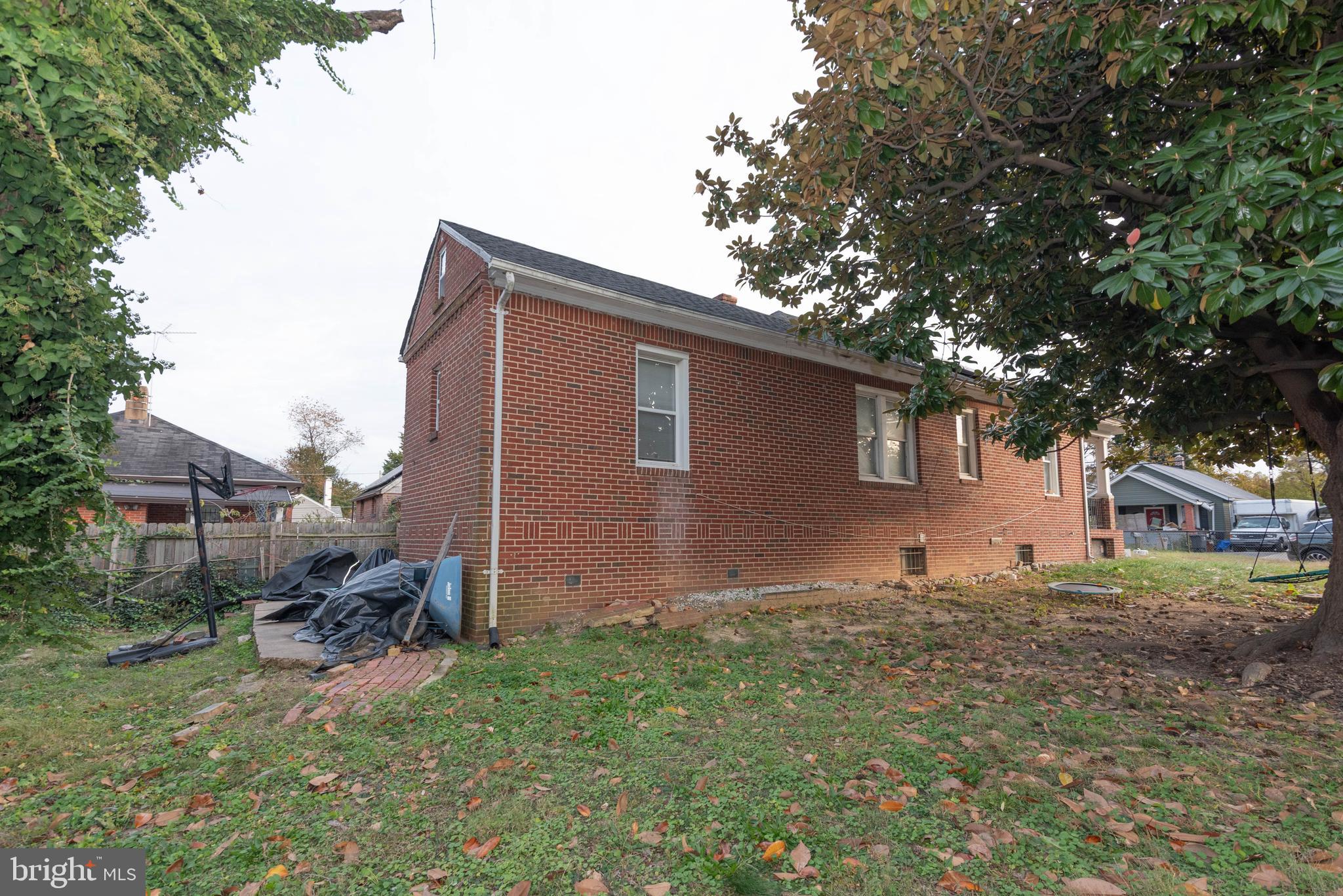 CORAL HILLS - Residential