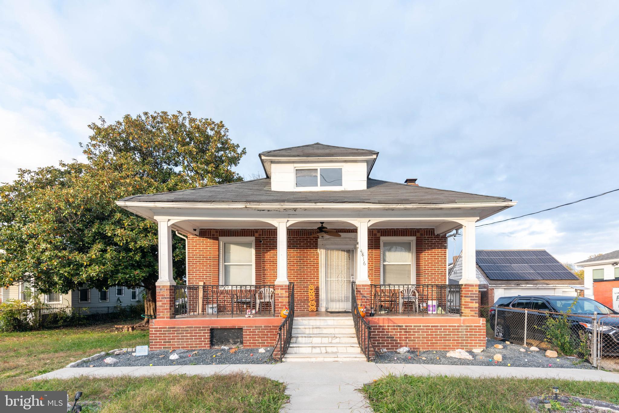 CORAL HILLS - Residential