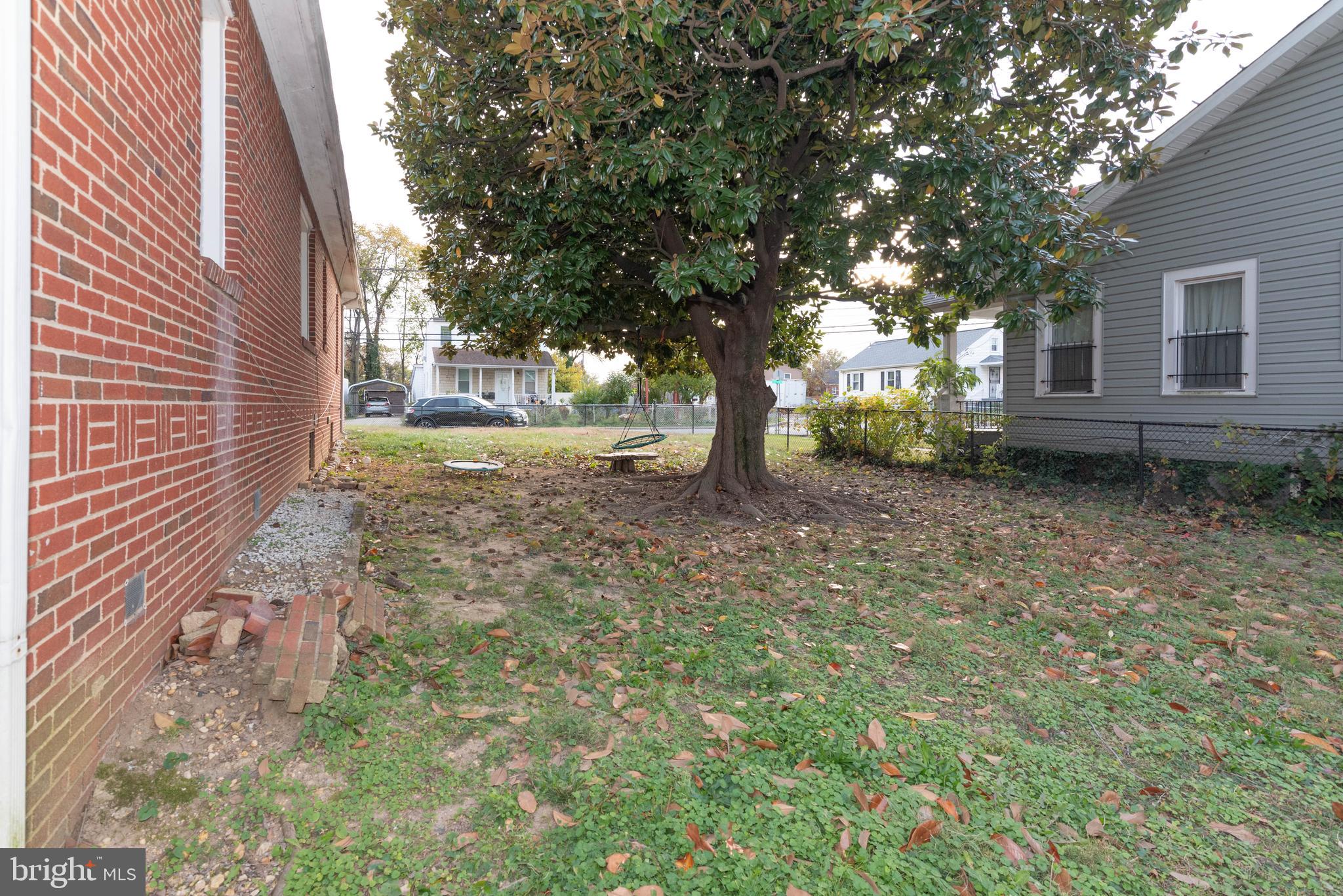 CORAL HILLS - Residential