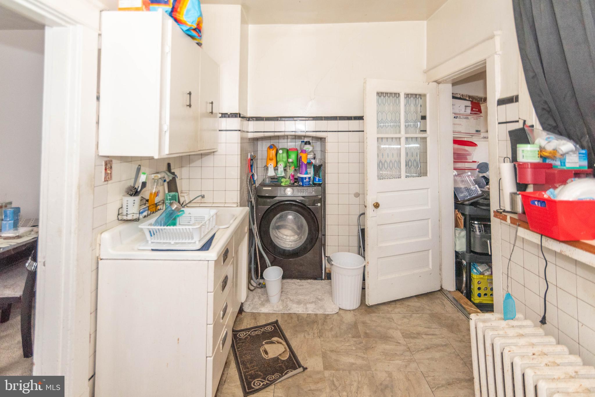 CORAL HILLS - Residential