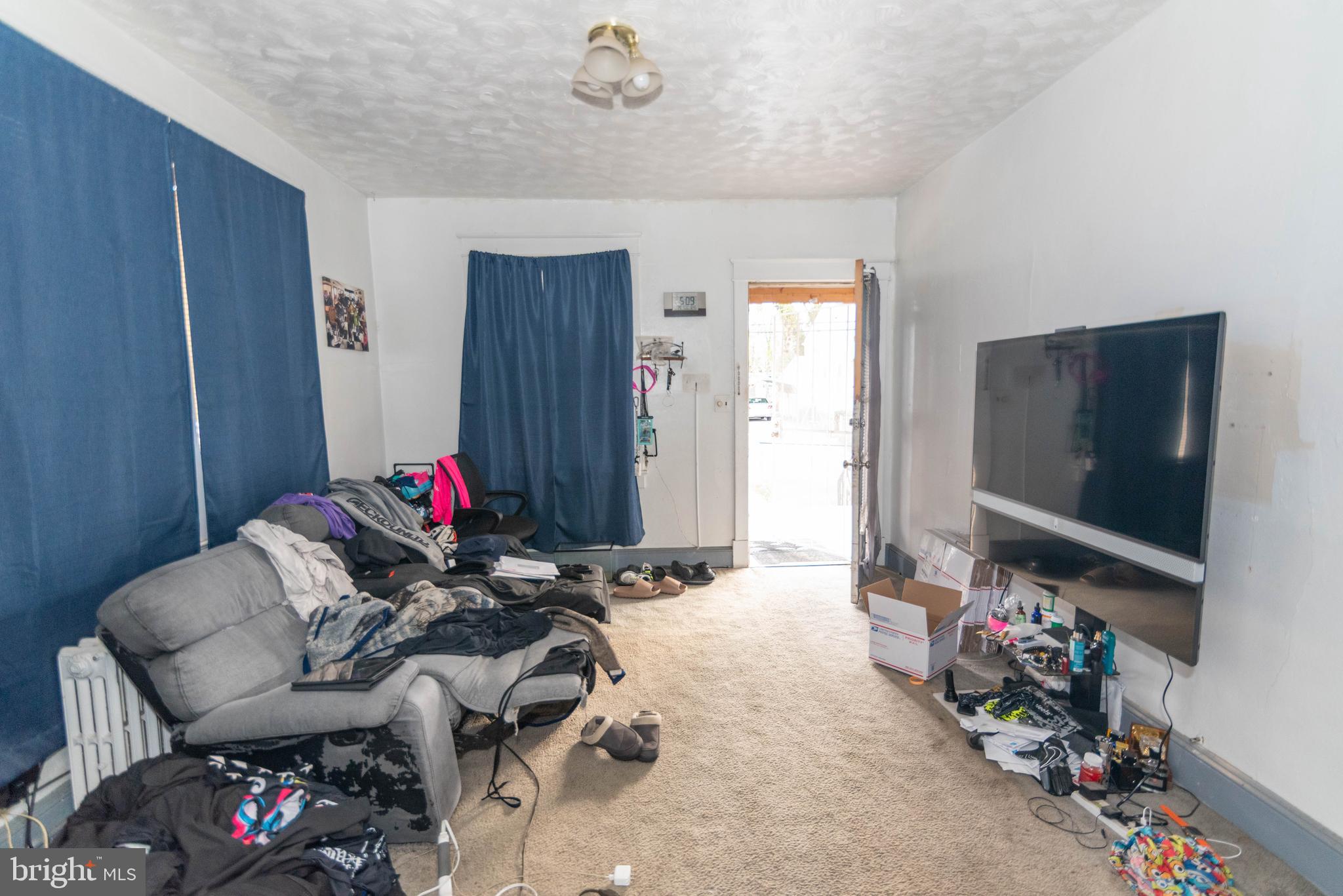 CORAL HILLS - Residential