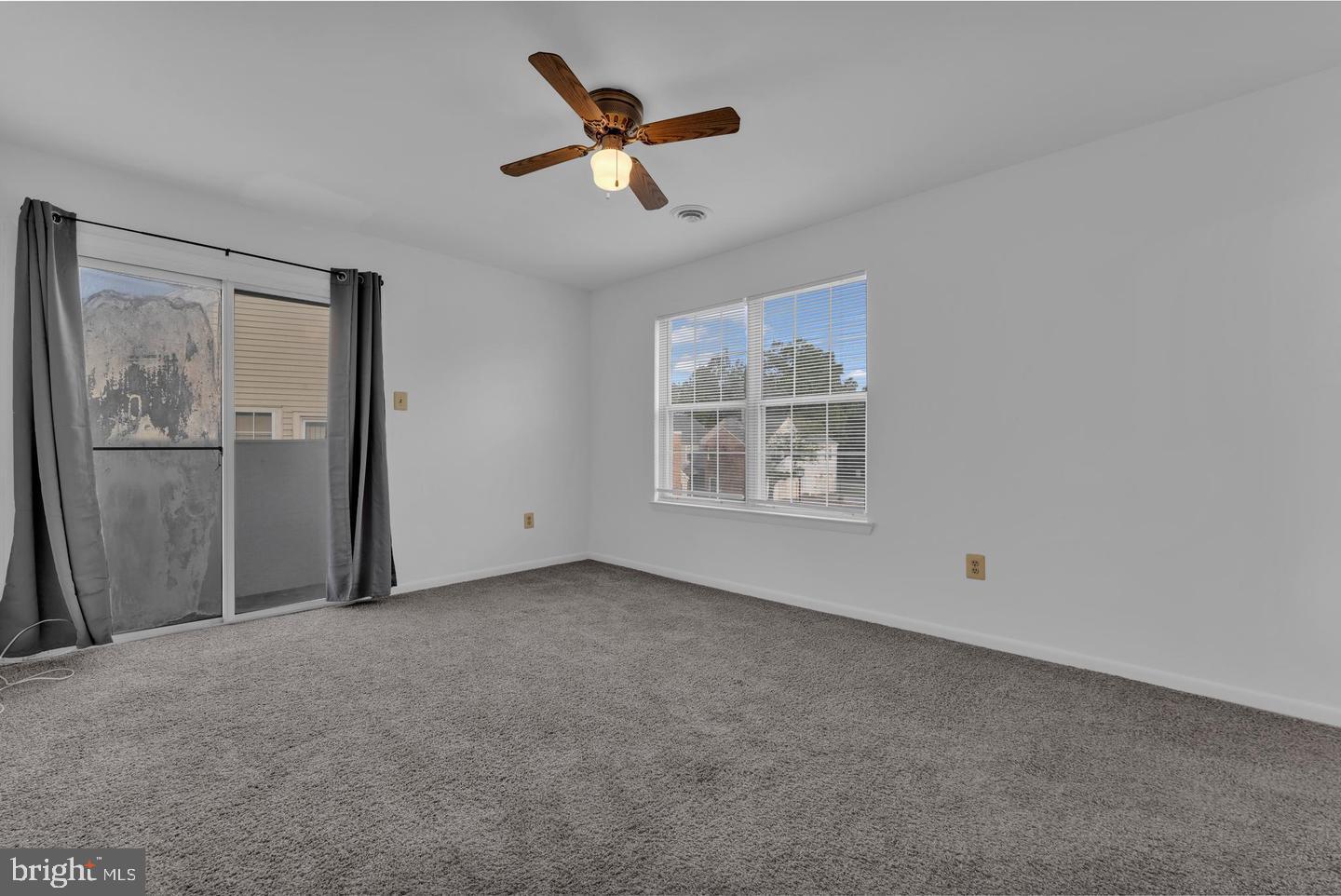 VILLAGES OF MARLBOROUGH - Residential Lease