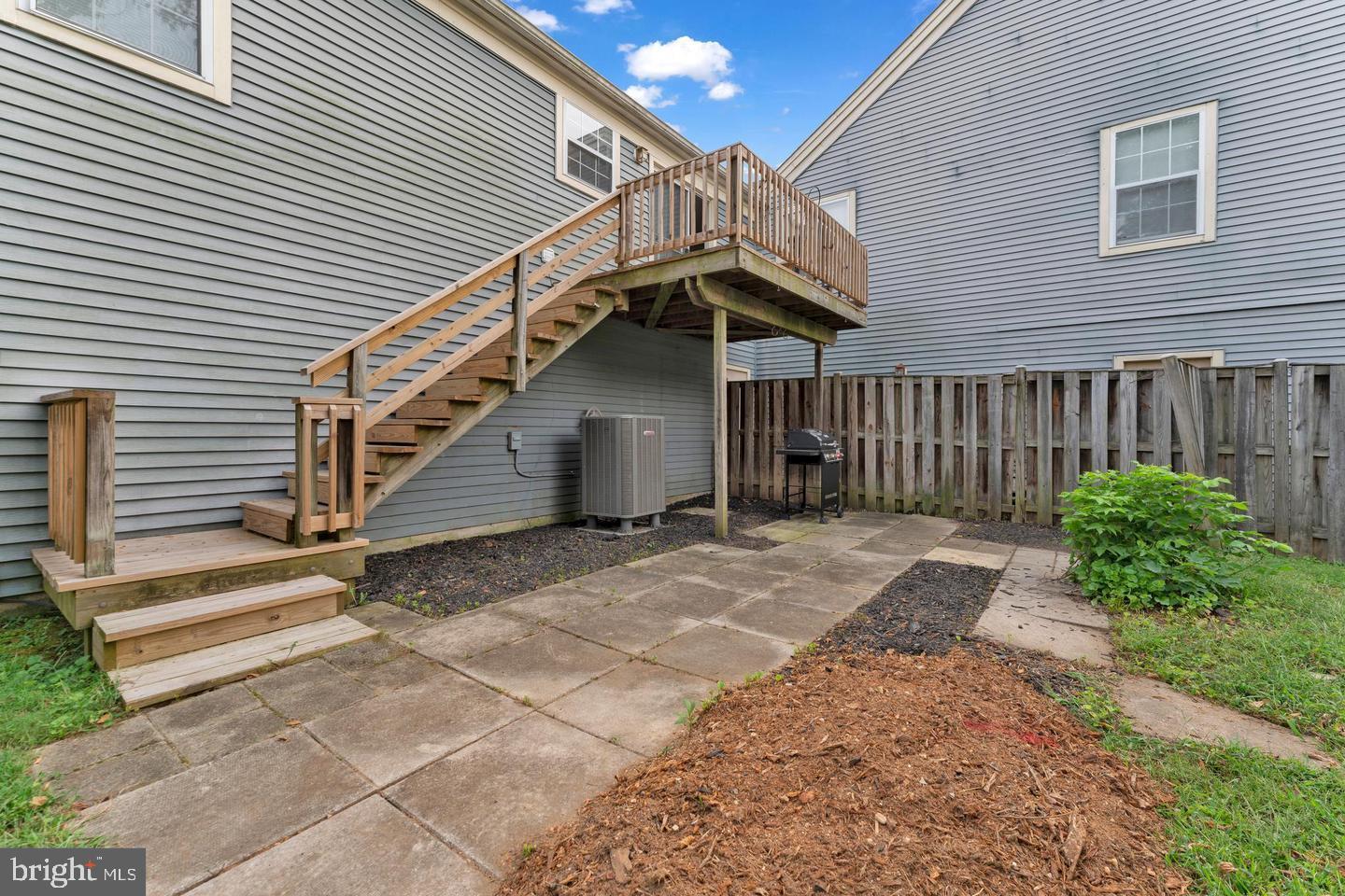 VILLAGES OF MARLBOROUGH - Residential Lease