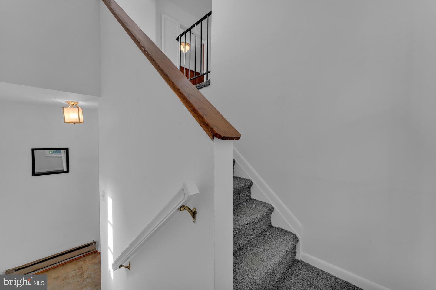 VILLAGES OF MARLBOROUGH - Residential Lease