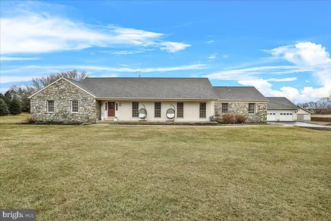 8433 Fingerboard Road, Frederick, MD 21704 - MLS#: MDFR2059868