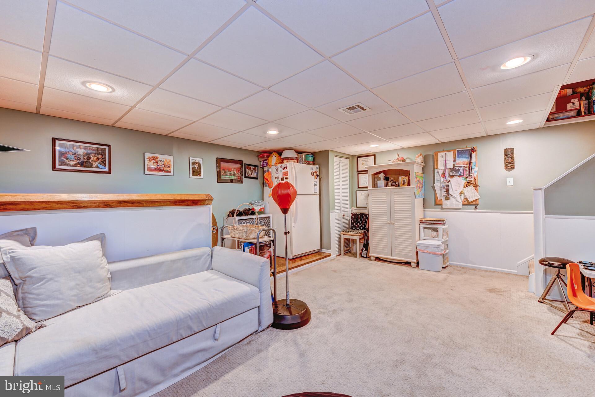 STOVER MILL - Residential Lease