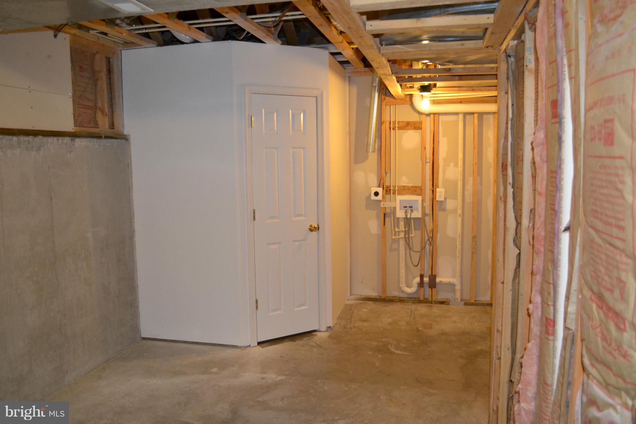 MILLS FARM - Residential