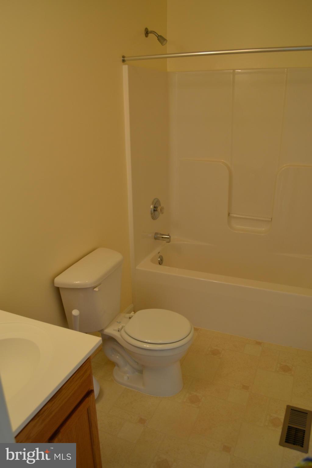 MILLS FARM - Residential