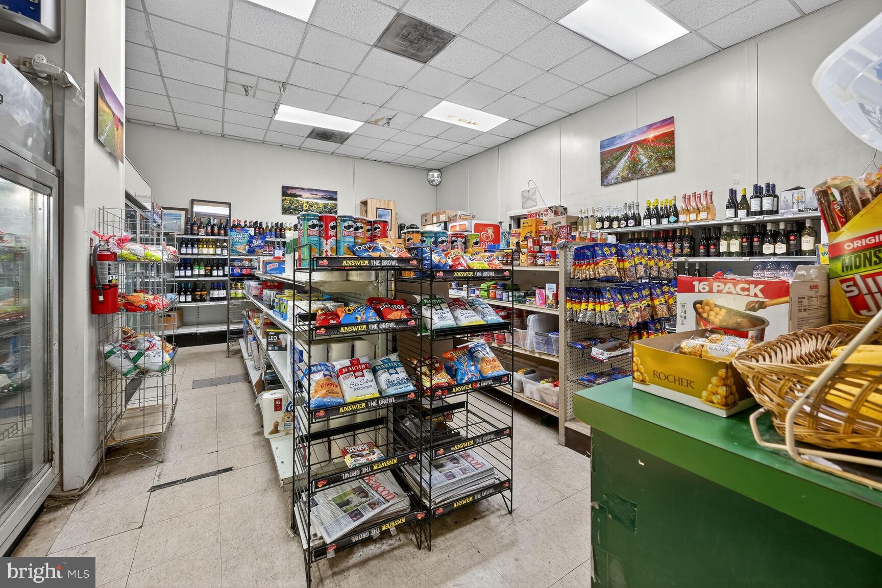 FRIENDSHIP HEIGHTS - Residential