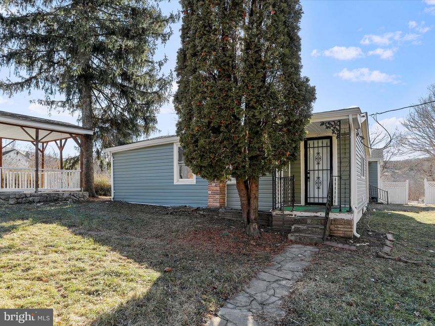 Newly renovated, spacious 3 bedroom, 2 bathroom rancher with river frontage on the Potomac!  Walk out your backyard for great fishing and swimming!  This updated home features a new roof, siding, HVAC, LVP flooring and lights throughout, all fresh paint and a brand new kitchen featuring quartz countertops and stainless steel appliances.  Check this one out today!  Close proximity to town but tucked on the outskirts!