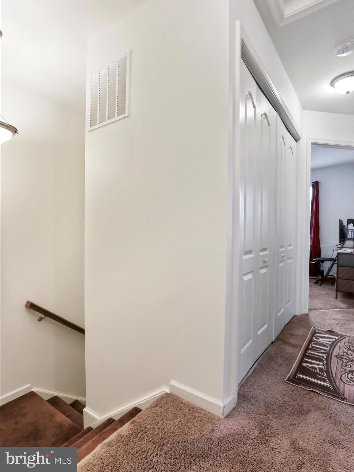 MANOR PARK - Residential