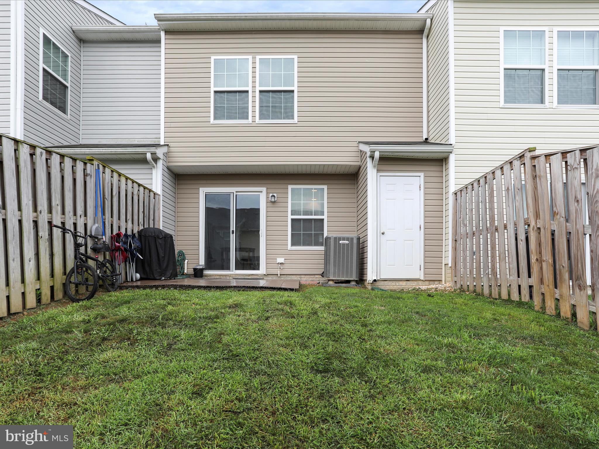 MANOR PARK - Residential