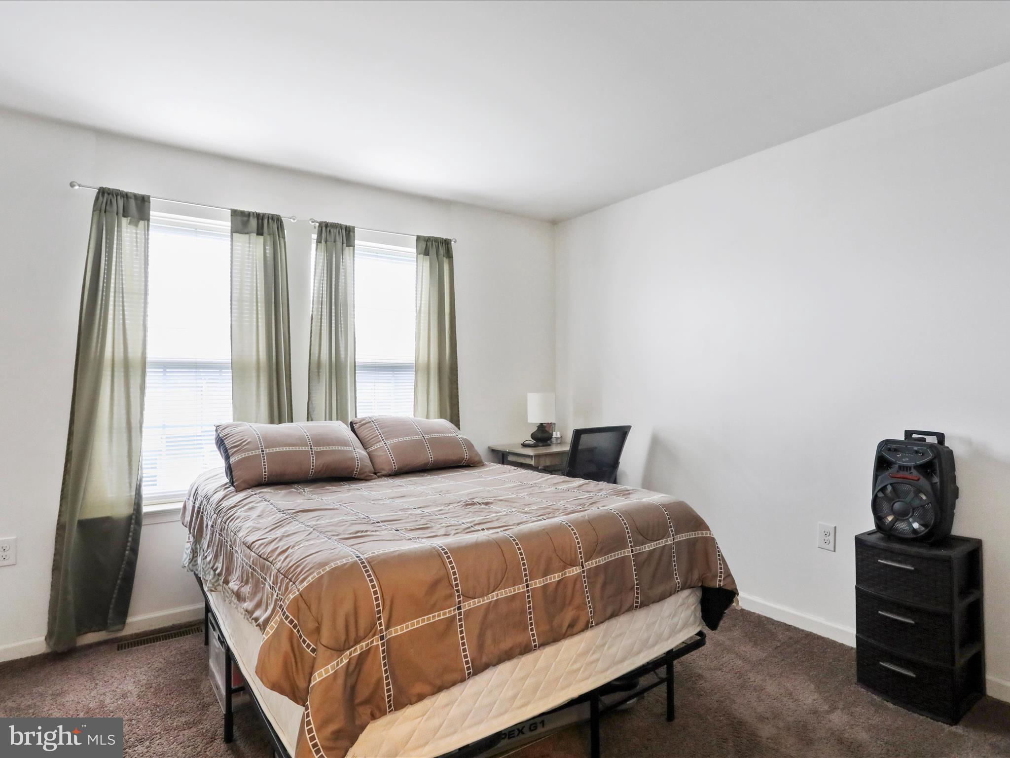 MANOR PARK - Residential