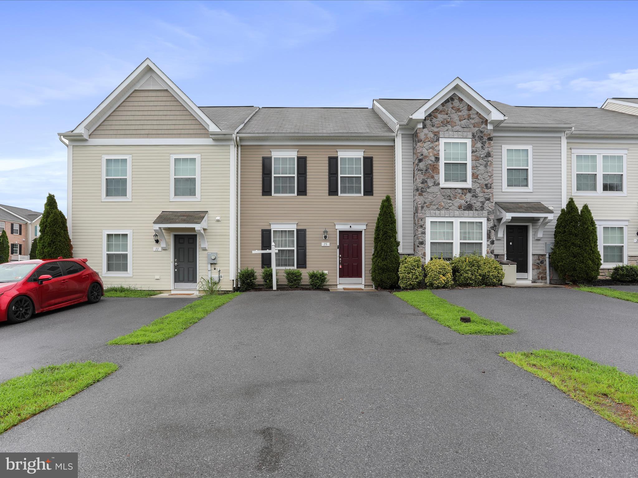 MANOR PARK - Residential