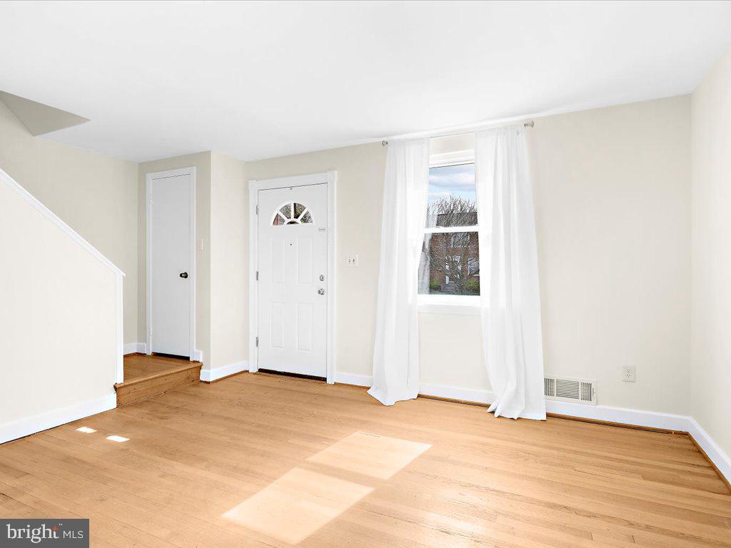 RIDGELEIGH - Residential