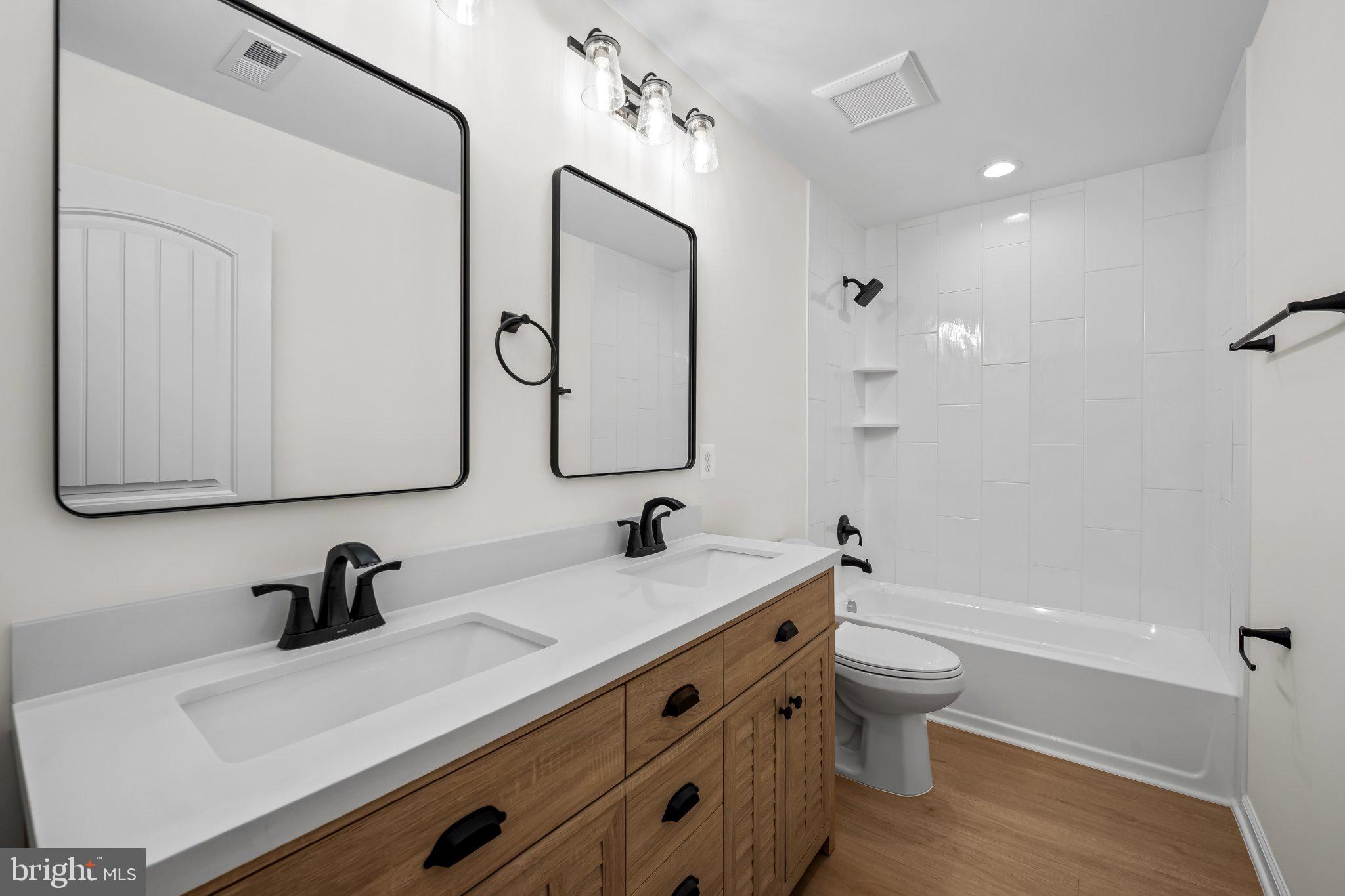 TIMBER RIDGE - Residential