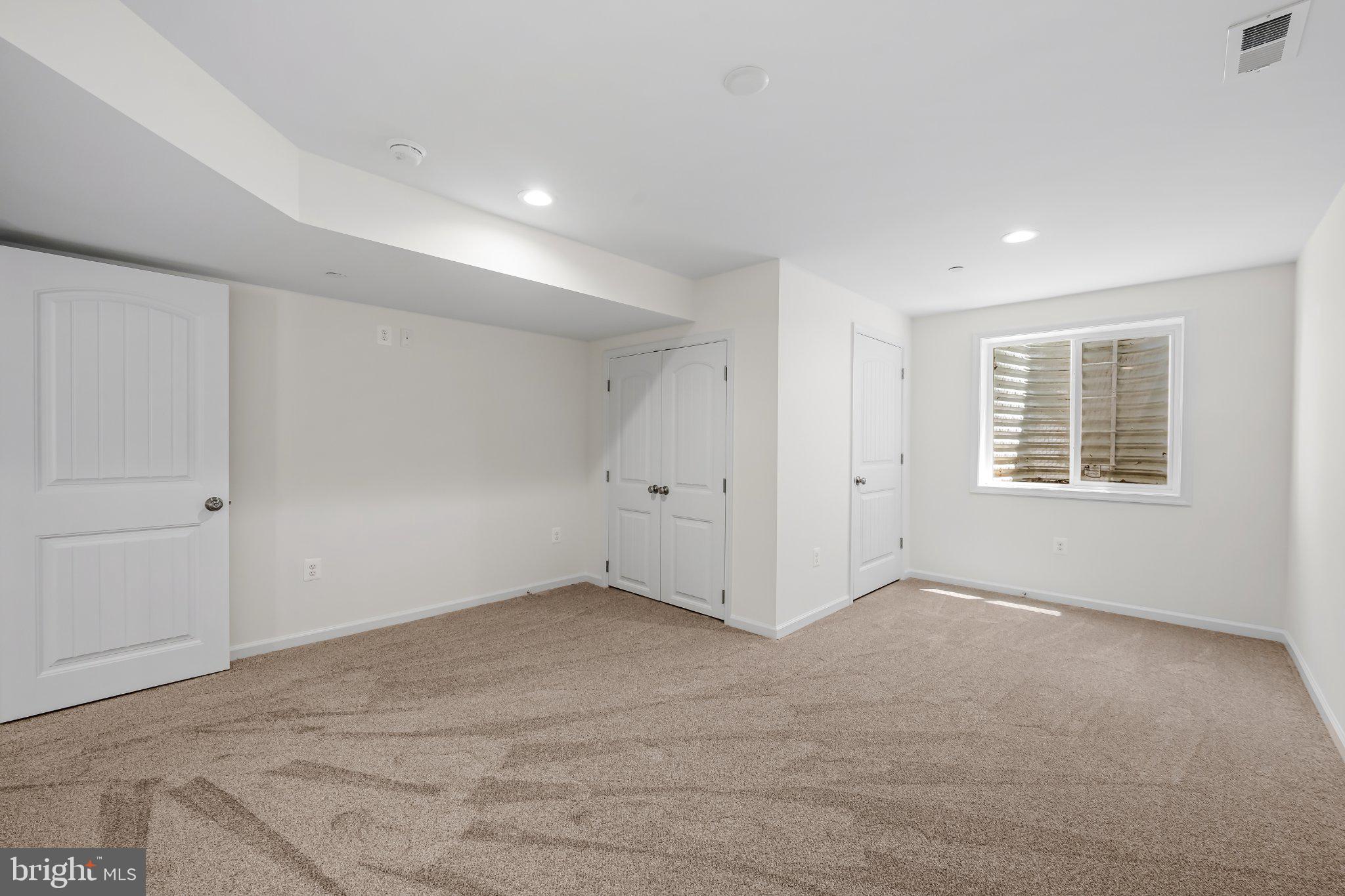 TIMBER RIDGE - Residential