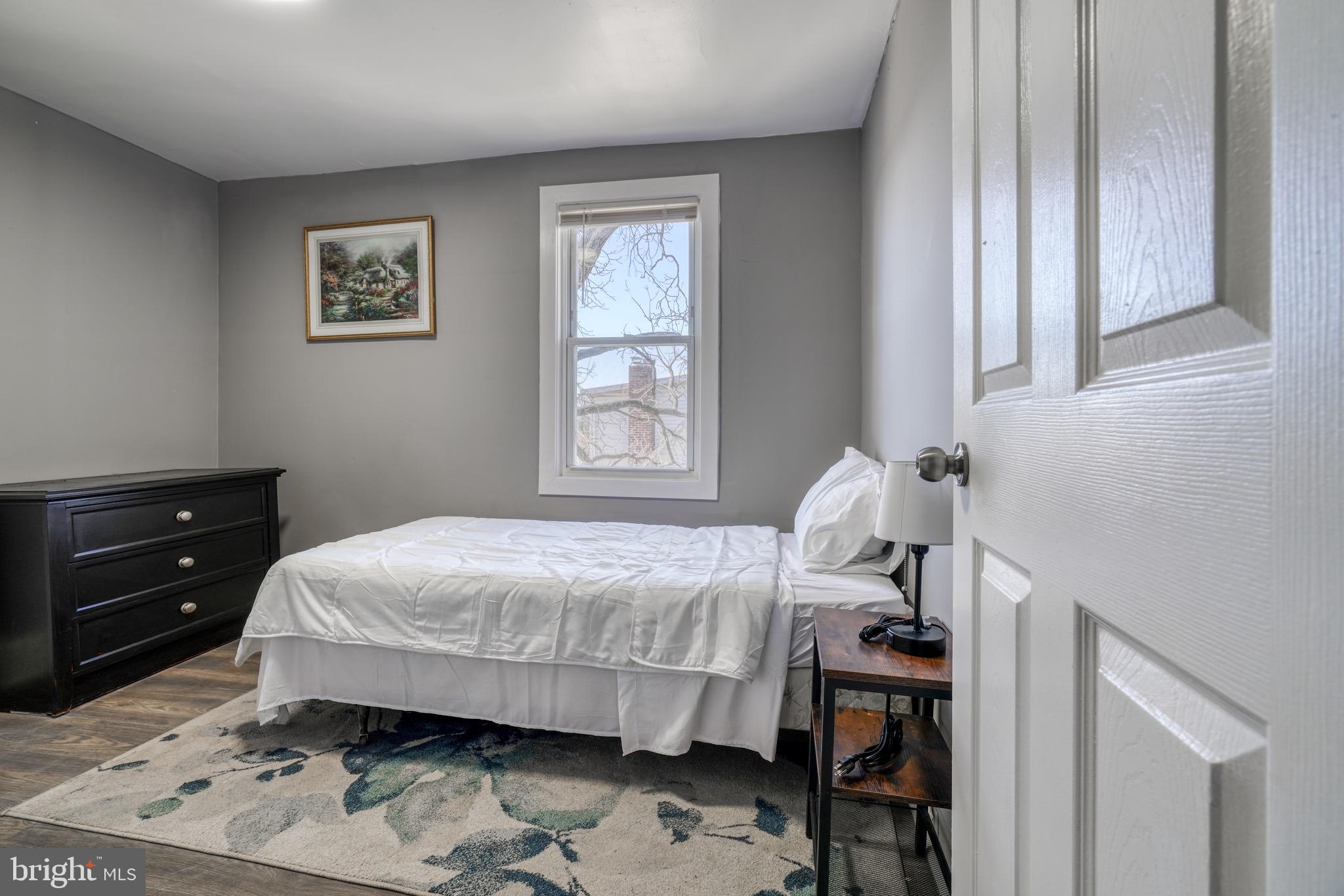 WEST ARLINGTON - Residential