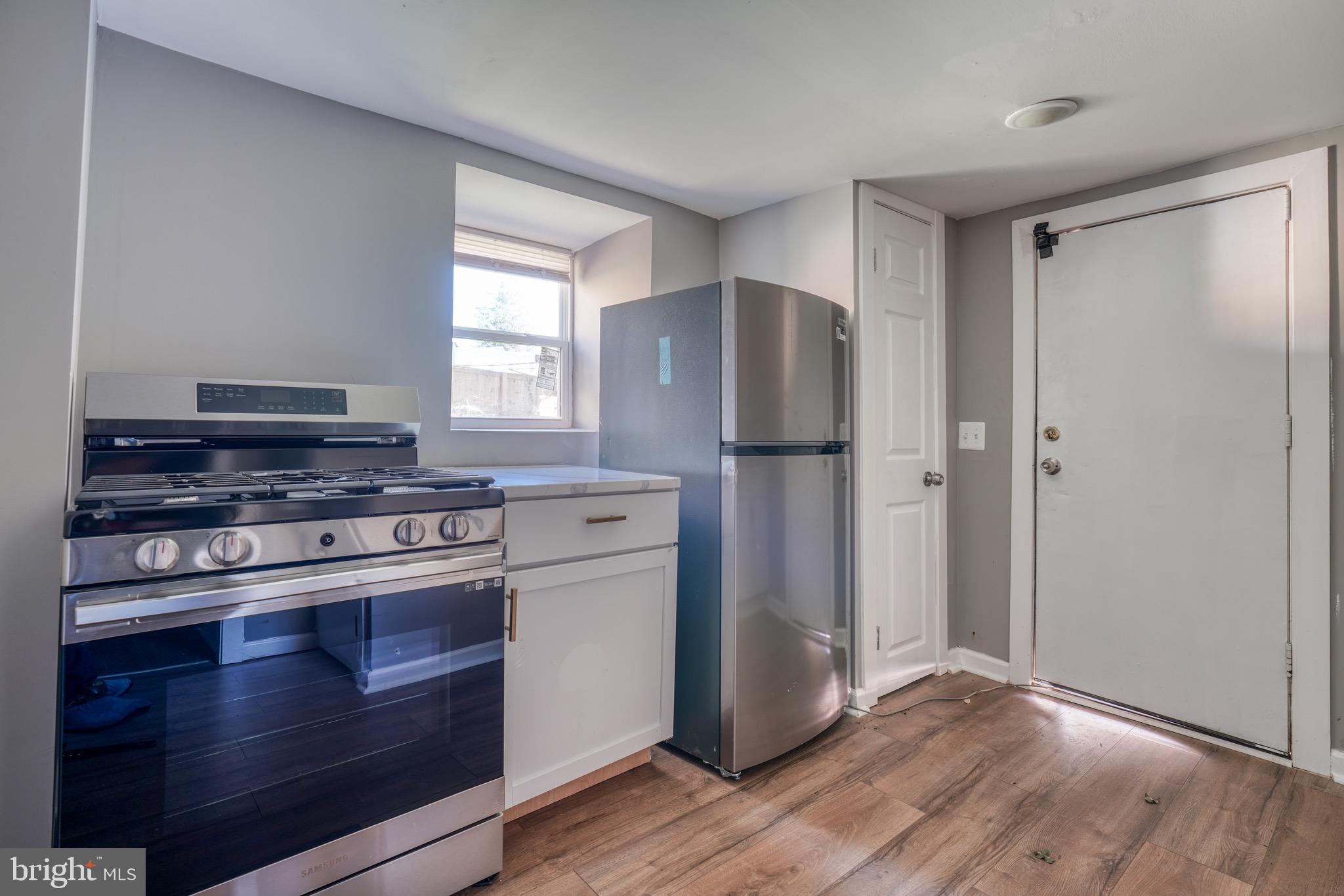 WEST ARLINGTON - Residential