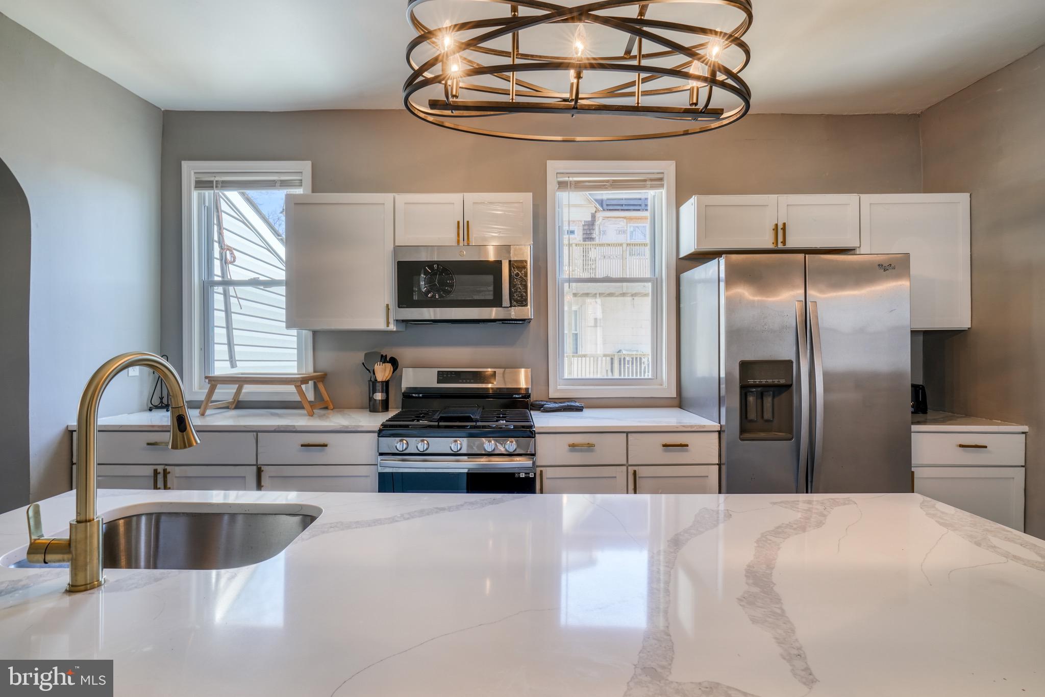 WEST ARLINGTON - Residential