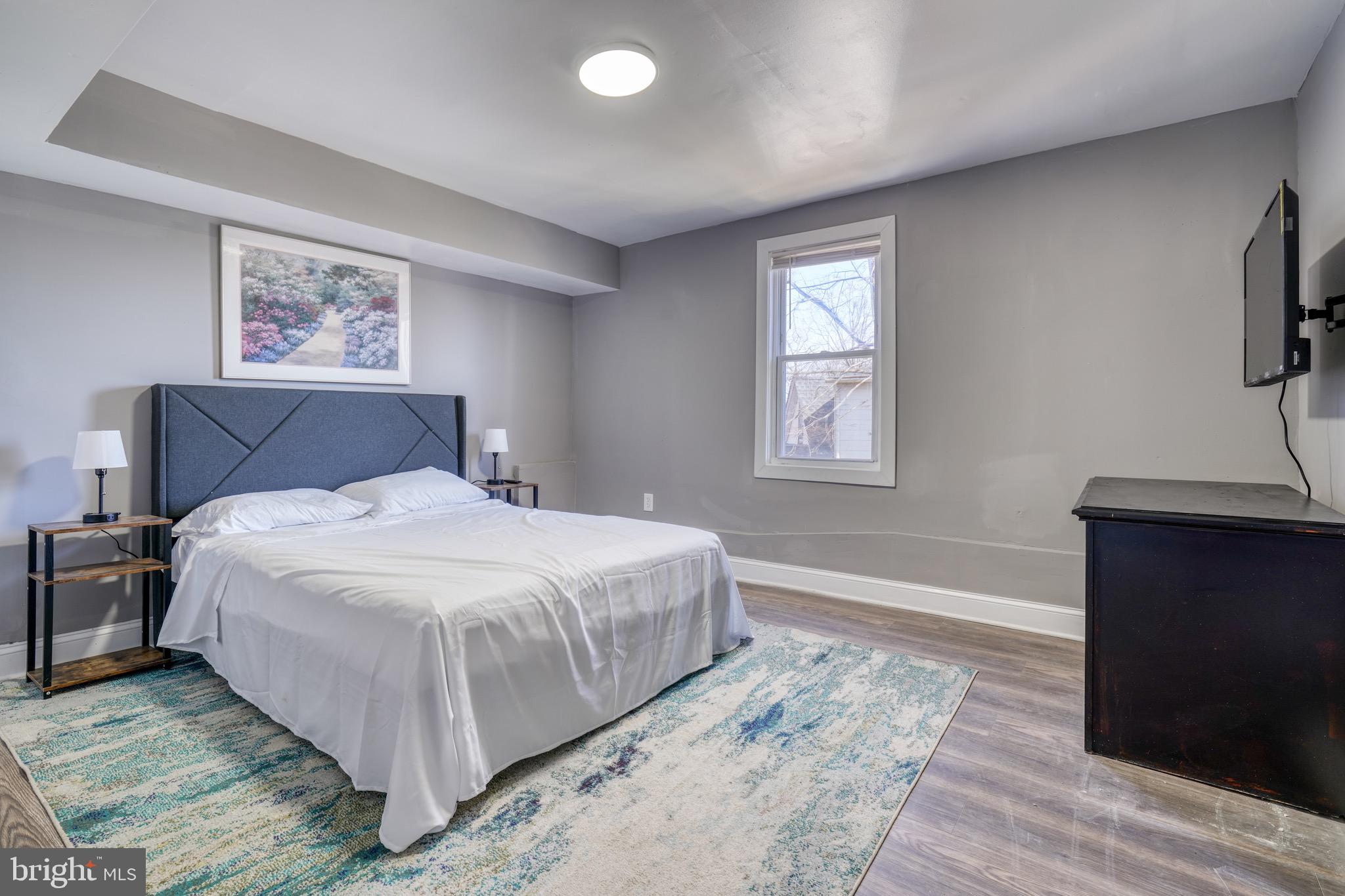 WEST ARLINGTON - Residential