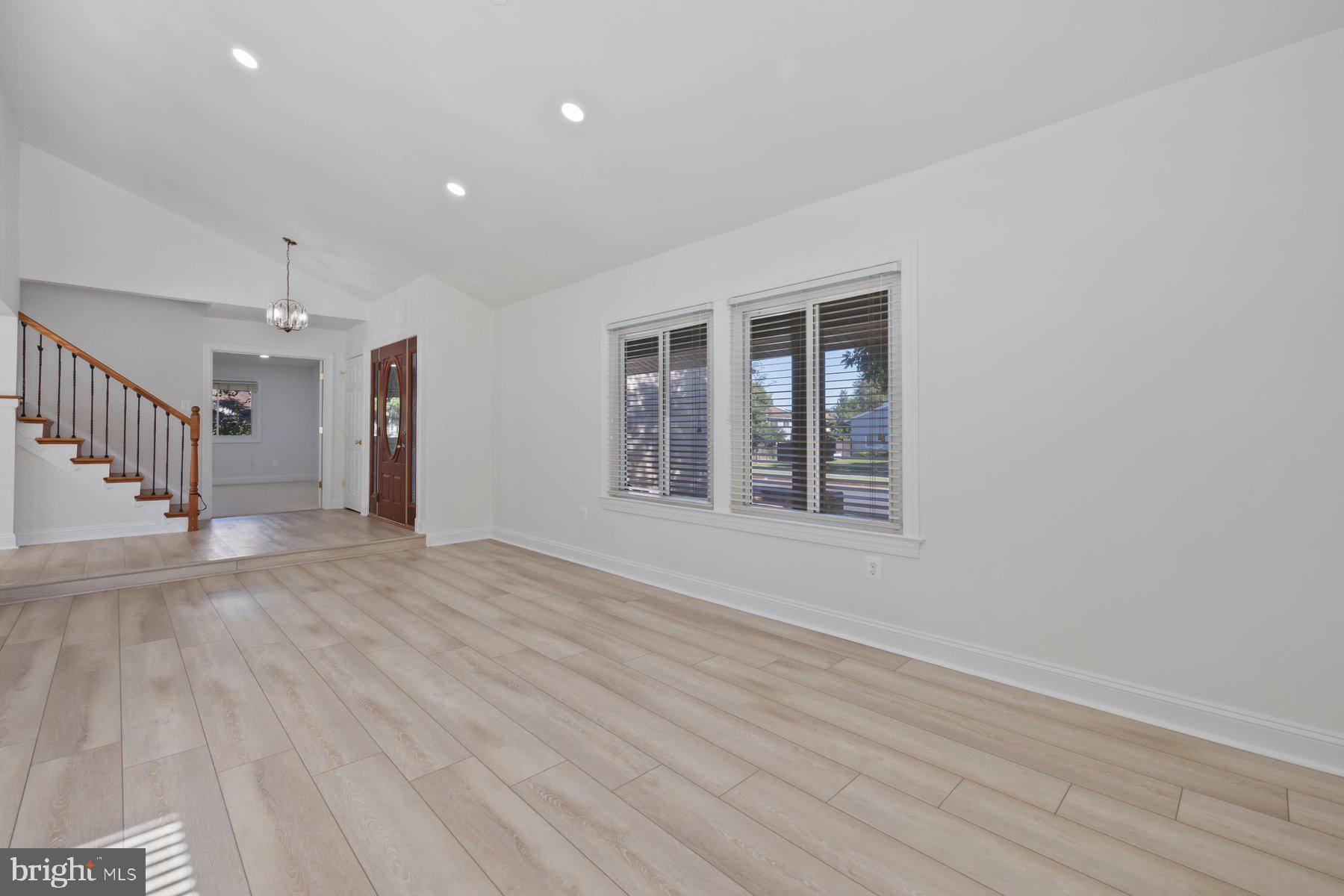 110 SUGARLAND RUN DRIVE