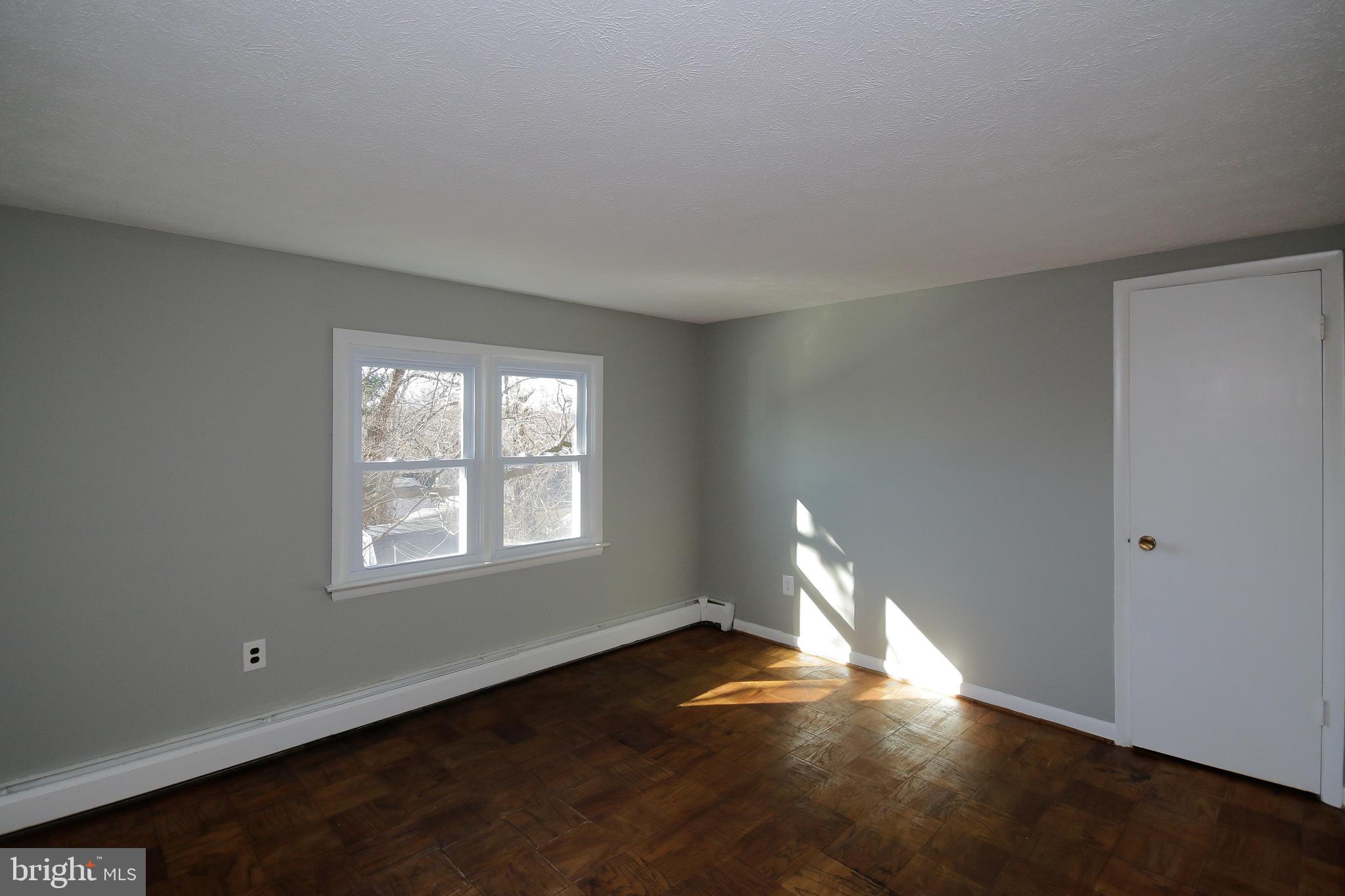 HYATTSVILLE - Residential