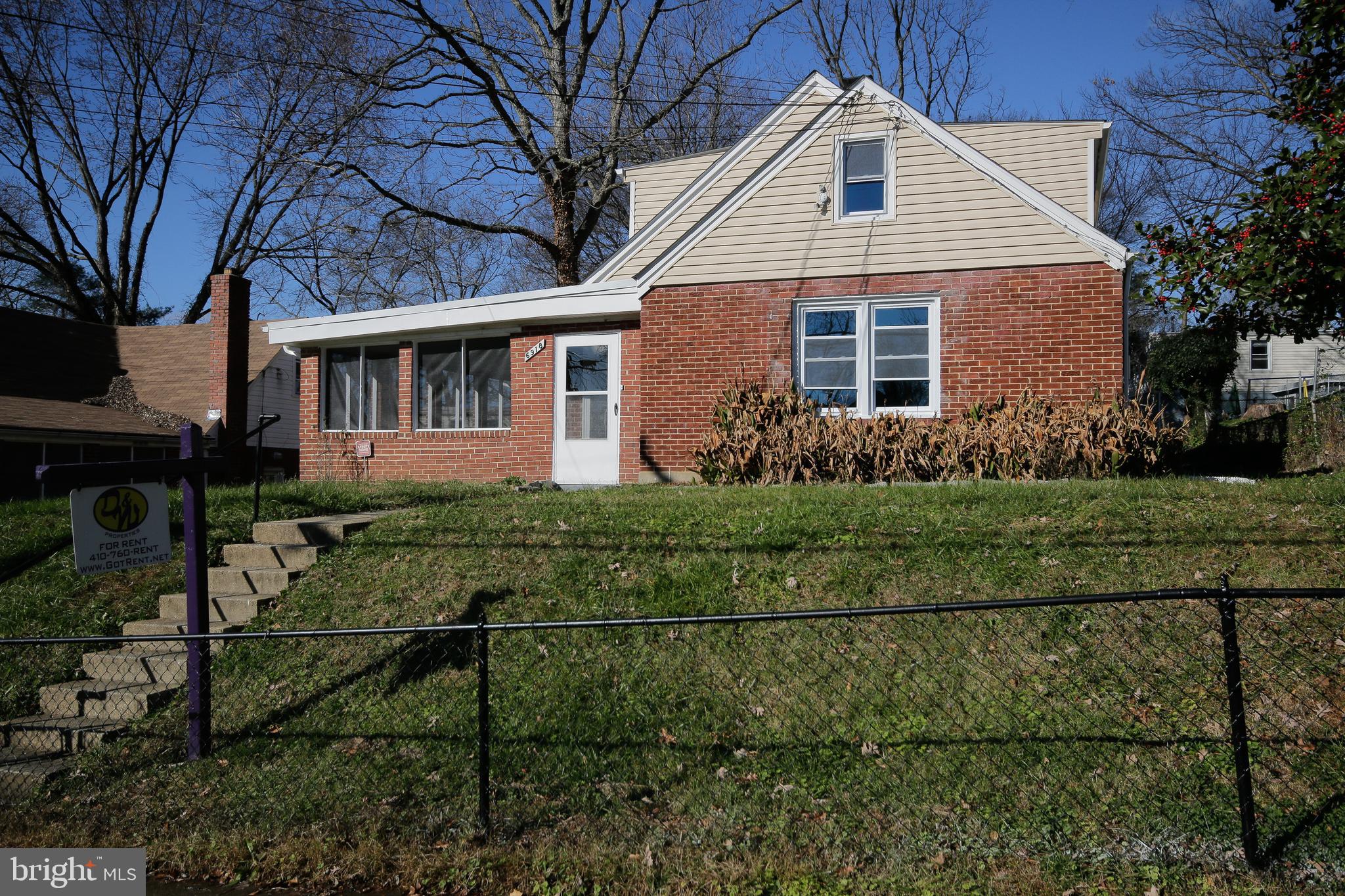 HYATTSVILLE - Residential
