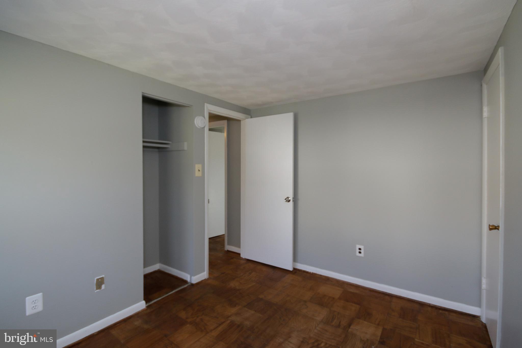 HYATTSVILLE - Residential