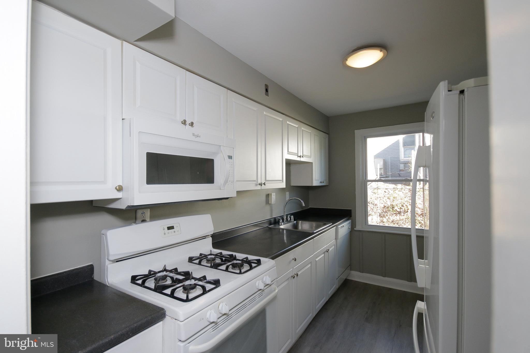 HYATTSVILLE - Residential